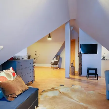 Trzynastka Pod Krokwia - Blisko Skoczni I Kuznic *