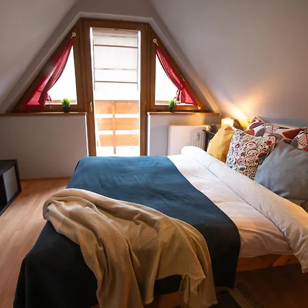 Trzynastka Pod Krokwia - Blisko Skoczni I Kuznic Apartman